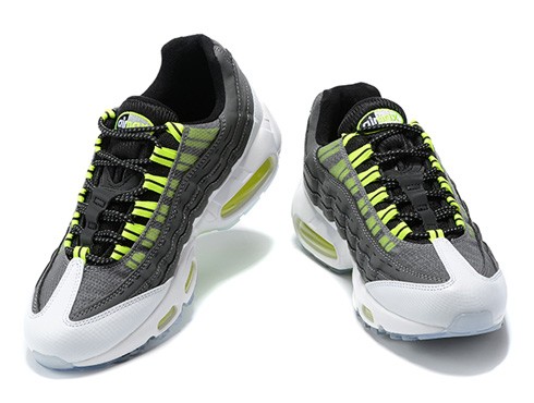 Nike Air Max 95 "Black Volt"