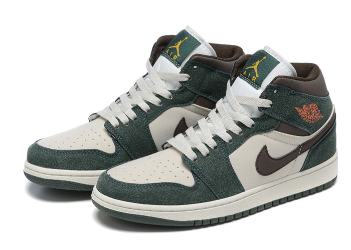 Air Jordan 1 Mid OG SP Chocolates Dark Green White 554766-002