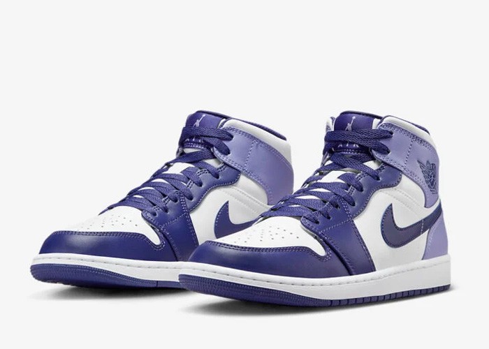 Air Jordan 1 Mid "Sky J Purple" DQ8426-515