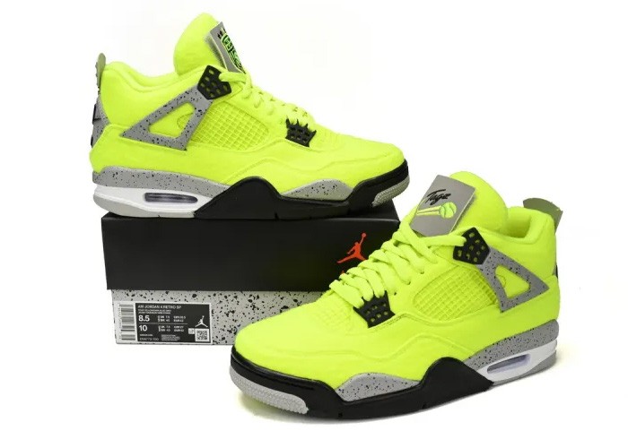 Air Jordan 4 retro Plush Fluorescent Yellow- DV6773-700